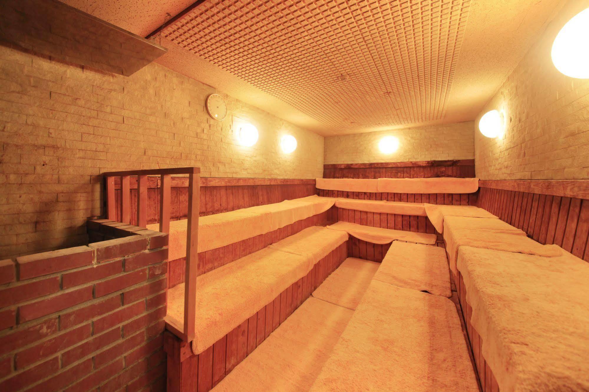 Ueno Station Hostel Oriental Ⅱ Tokio Zewnętrze zdjęcie